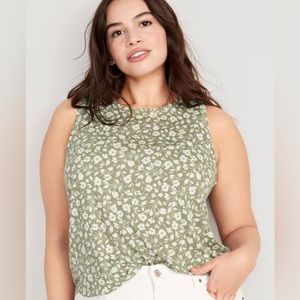 Old Navy Sleeveless Luxe Floral-Print T-Shirt for Women- size 2X